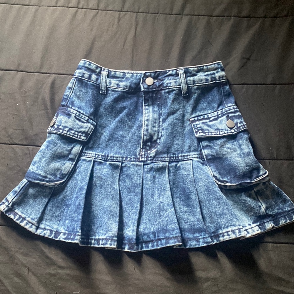 SHEIN y2k Jean skirt with pockets, size extra small